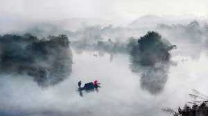 APU Gold Medal - Zhongmin Zhang (China)  Boat Tour In The River In Fog